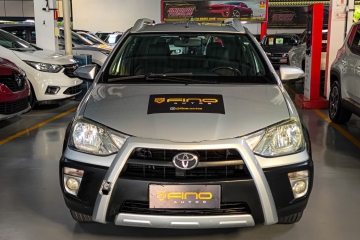 ETIOS CROSS